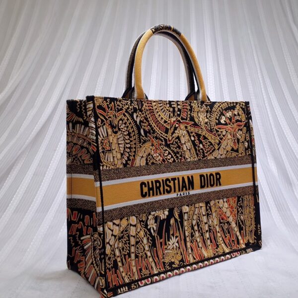 Dior Book Tote Bag In Animals Embroidered Canvas - Orange - Image 2