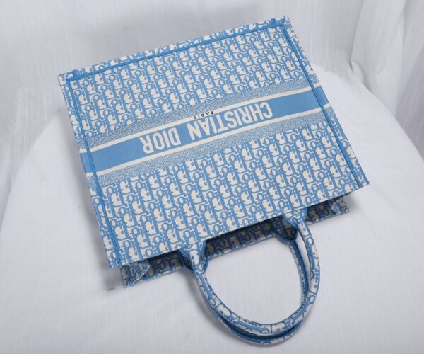 Dior Cornflower Book Tote Bag - Blue - Image 5