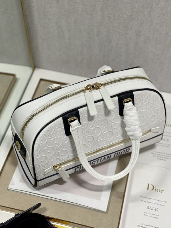 Dior Christian Paris Medium Zipper Handbag - White - Image 4