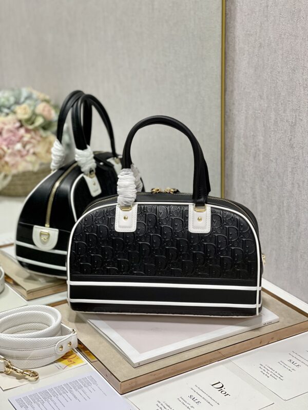 Dior Christian Paris Medium Zipper Handbag - Black - Image 5