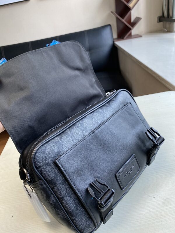 Coach Tracker Crossbody Messenger Bag - Blue - Image 3