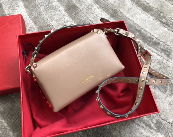 Valentino Garavani Rockstud Crossbody Handbag - Nude Powder - Image 5