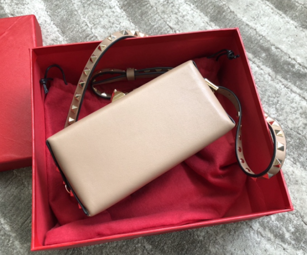 Valentino Garavani Rockstud Crossbody Handbag - Nude Powder - Image 4