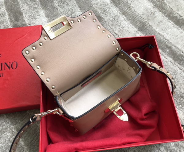 Valentino Garavani Rockstud Crossbody Handbag - Nude Powder - Image 3