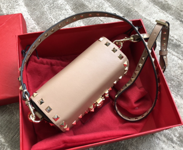 Valentino Garavani Rockstud Crossbody Handbag - Nude Powder - Image 2