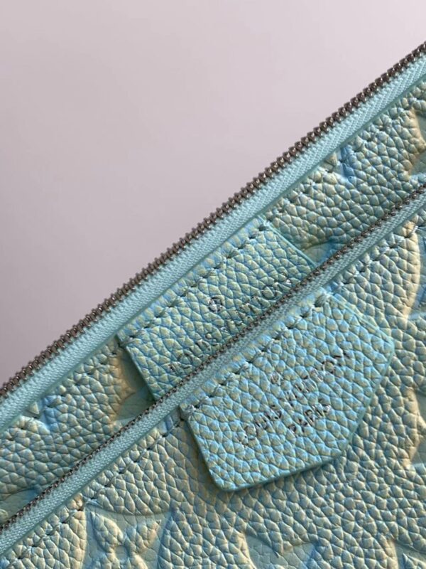 Louis Vuitton Multi Pochette Accessoires Handbag - Blue - Image 5